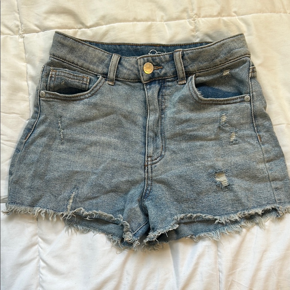 Light/medium wash shorts, target, 10/12 Large Girls
